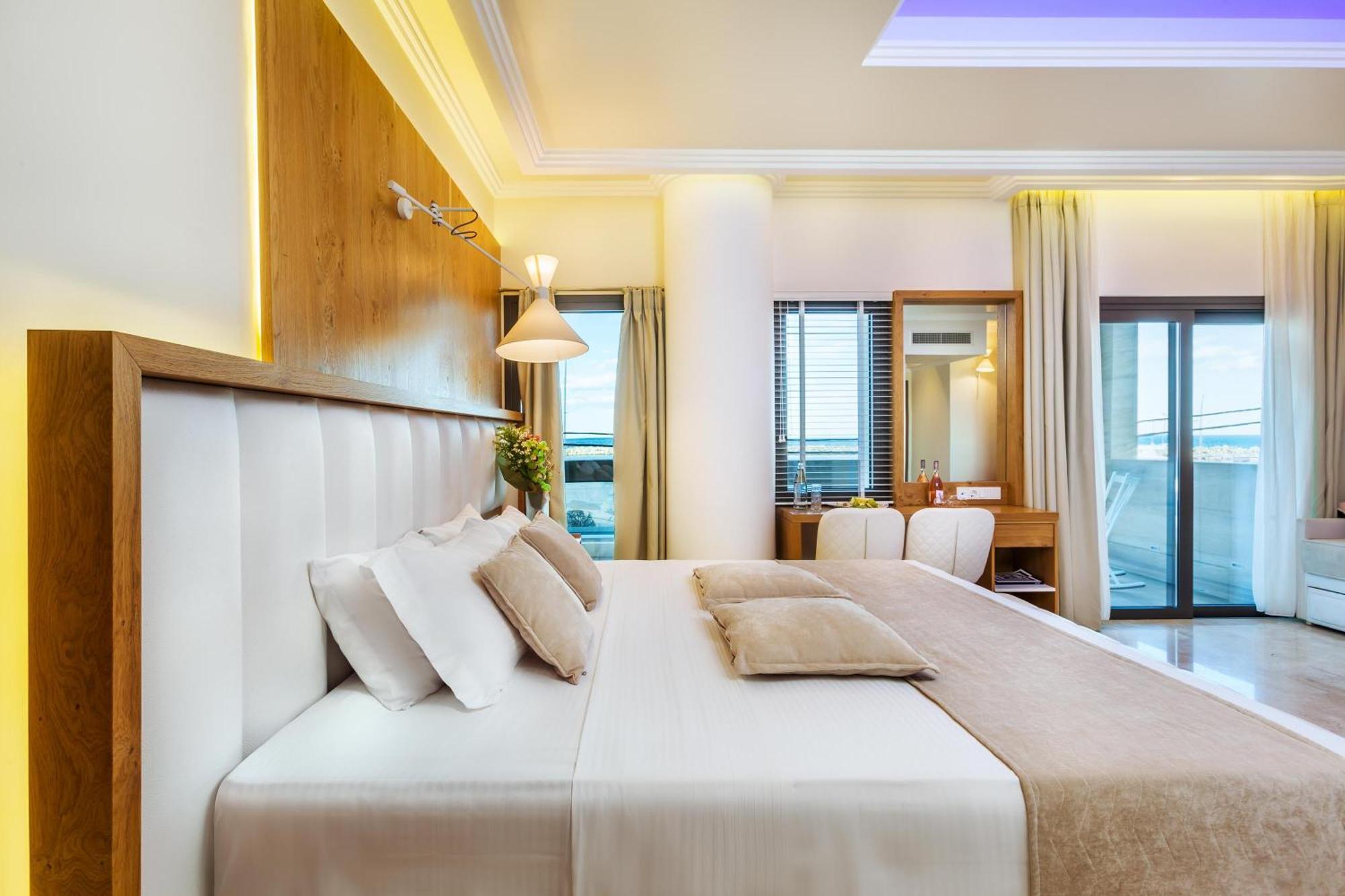 Porto Marine Hotel Platamonas Esterno foto